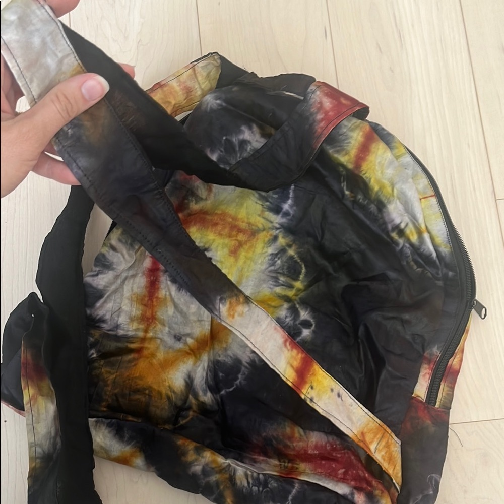 Tie-Dye Backpack - Picture 8 of 9